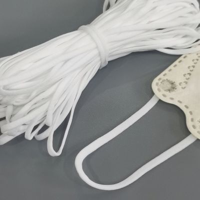 el oído plano elástico suave de 3.5m m coloca el cordón elástico del gancho de la banda para la mascarilla